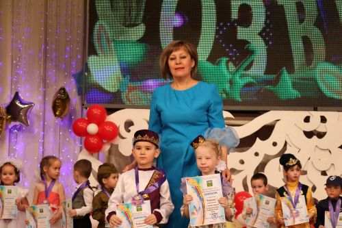 "Йолдызлык"та нәни йолдызчыклар кабынды!(БАРЛЫК ФОТОЛАР, БИК КҮП ФОТОРӘСЕМНӘР)