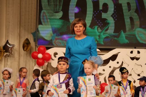 "Йолдызлык"та нәни йолдызчыклар кабынды!(БАРЛЫК ФОТОЛАР, БИК КҮП ФОТОРӘСЕМНӘР)