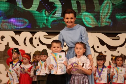 "Йолдызлык"та нәни йолдызчыклар кабынды!(БАРЛЫК ФОТОЛАР, БИК КҮП ФОТОРӘСЕМНӘР)