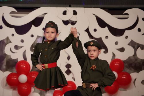 "Йолдызлык"та нәни йолдызчыклар кабынды!(БАРЛЫК ФОТОЛАР, БИК КҮП ФОТОРӘСЕМНӘР)