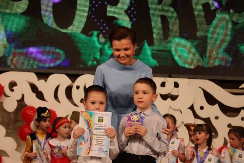 "Йолдызлык"та нәни йолдызчыклар кабынды!(БАРЛЫК ФОТОЛАР, БИК КҮП ФОТОРӘСЕМНӘР)