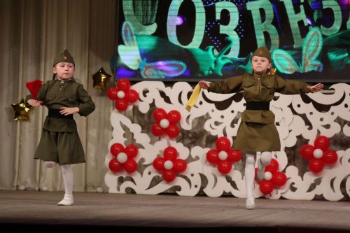 "Йолдызлык"та нәни йолдызчыклар кабынды!(БАРЛЫК ФОТОЛАР, БИК КҮП ФОТОРӘСЕМНӘР)