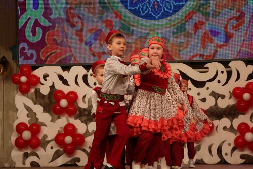 "Йолдызлык"та нәни йолдызчыклар кабынды!(БАРЛЫК ФОТОЛАР, БИК КҮП ФОТОРӘСЕМНӘР)