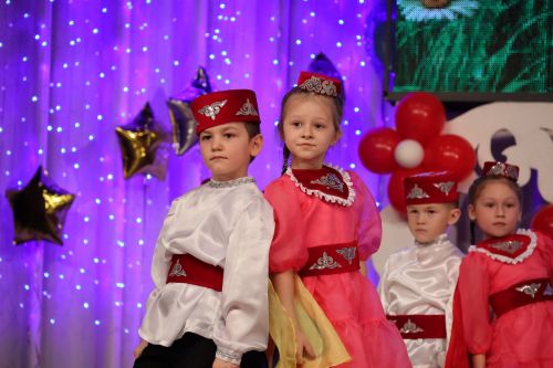 "Йолдызлык"та нәни йолдызчыклар кабынды!(БАРЛЫК ФОТОЛАР, БИК КҮП ФОТОРӘСЕМНӘР)