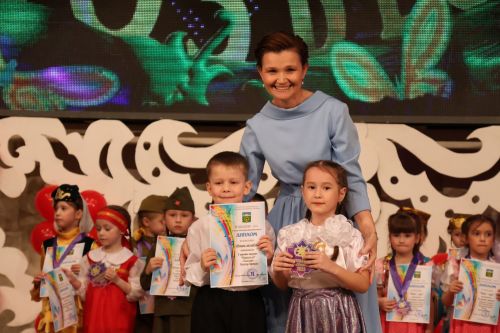 "Йолдызлык"та нәни йолдызчыклар кабынды!(БАРЛЫК ФОТОЛАР, БИК КҮП ФОТОРӘСЕМНӘР)