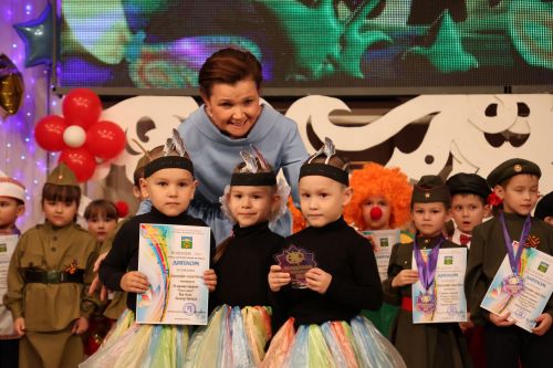"Йолдызлык"та нәни йолдызчыклар кабынды!(БАРЛЫК ФОТОЛАР, БИК КҮП ФОТОРӘСЕМНӘР)