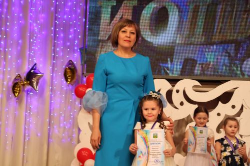 "Йолдызлык"та нәни йолдызчыклар кабынды!(БАРЛЫК ФОТОЛАР, БИК КҮП ФОТОРӘСЕМНӘР)