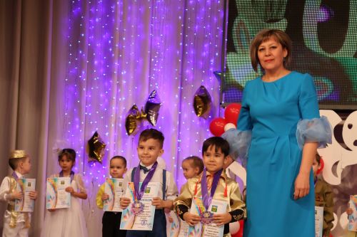 "Йолдызлык"та нәни йолдызчыклар кабынды!(БАРЛЫК ФОТОЛАР, БИК КҮП ФОТОРӘСЕМНӘР)