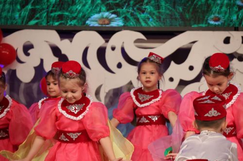 "Йолдызлык"та нәни йолдызчыклар кабынды!(БАРЛЫК ФОТОЛАР, БИК КҮП ФОТОРӘСЕМНӘР)
