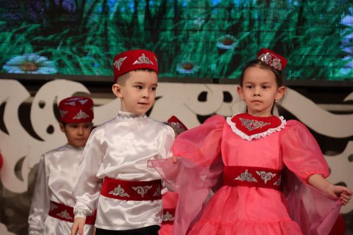 "Йолдызлык"та нәни йолдызчыклар кабынды!(БАРЛЫК ФОТОЛАР, БИК КҮП ФОТОРӘСЕМНӘР)