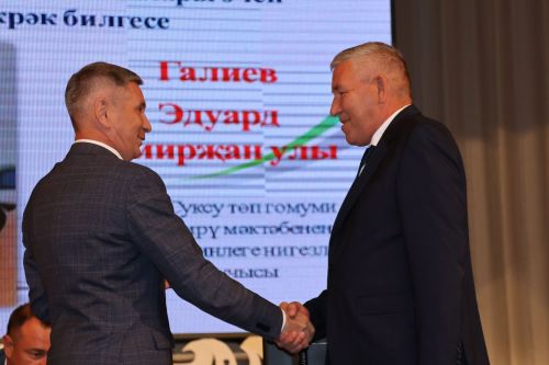 Зур фоторепортаж: Яңа уку елына — яңа таләпләр