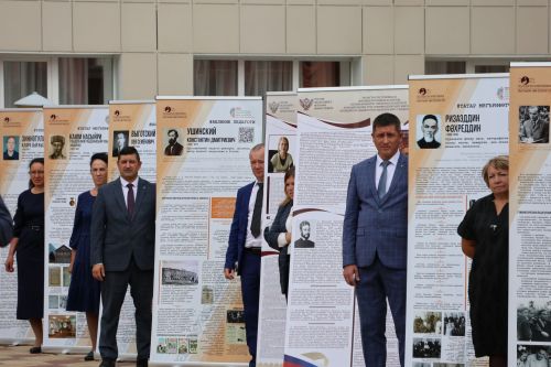 Зур фоторепортаж: Яңа уку елына — яңа таләпләр