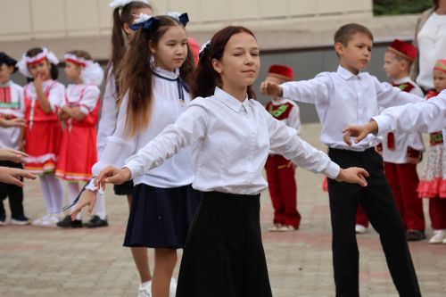 Зур фоторепортаж: Яңа уку елына — яңа таләпләр