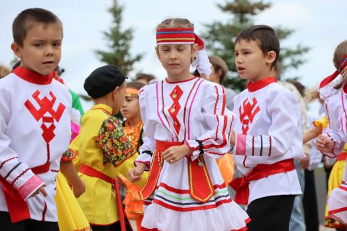 Зур фоторепортаж: Яңа уку елына — яңа таләпләр