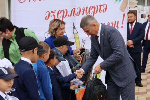 Зур фоторепортаж: Яңа уку елына — яңа таләпләр