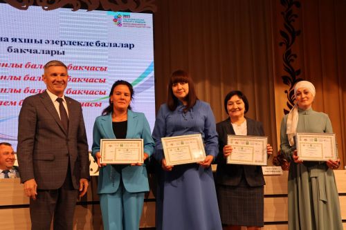 Зур фоторепортаж: Яңа уку елына — яңа таләпләр