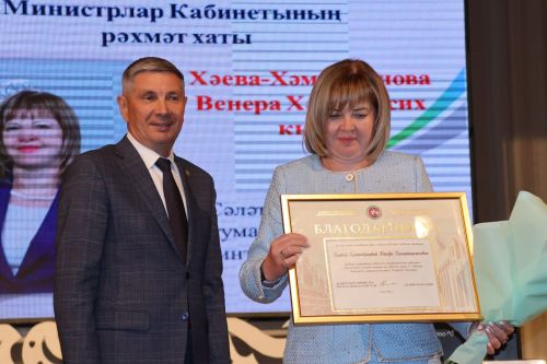 Зур фоторепортаж: Яңа уку елына — яңа таләпләр