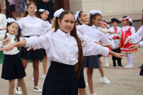 Зур фоторепортаж: Яңа уку елына — яңа таләпләр