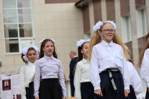 Зур фоторепортаж: Яңа уку елына — яңа таләпләр