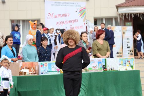 Зур фоторепортаж: Яңа уку елына — яңа таләпләр