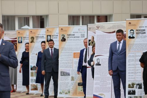 Зур фоторепортаж: Яңа уку елына — яңа таләпләр