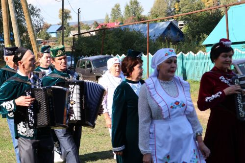 Якташ әдип истәлегенә: Риза Ишморатның тууына 120 ел (зур фоторепортаж)