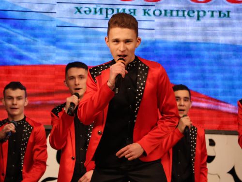 "Без бергә!" хәйрия концертыннан безнең фоторепортаж
