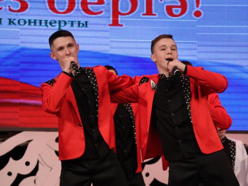 "Без бергә!" хәйрия концертыннан безнең фоторепортаж