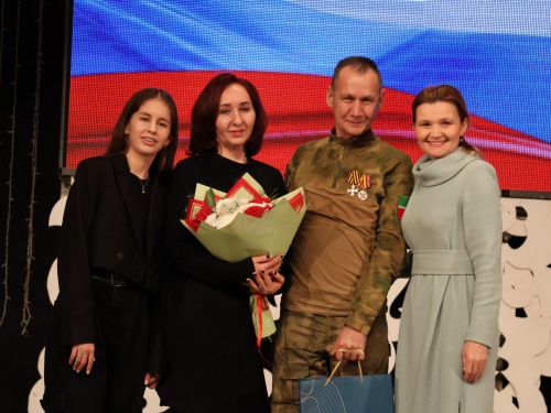 "Без бергә!" хәйрия концертыннан безнең фоторепортаж