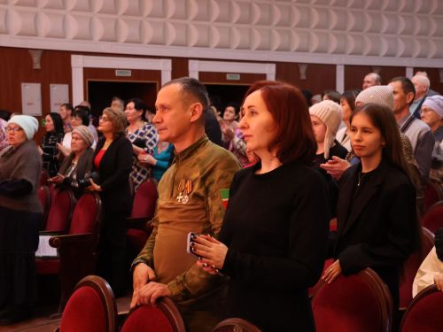 "Без бергә!" хәйрия концертыннан безнең фоторепортаж