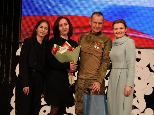 "Без бергә!" хәйрия концертыннан безнең фоторепортаж