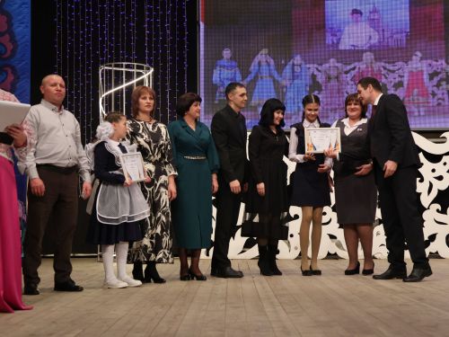 Мөгаллимлек дигән бәхет бар: Районыбызда Укытучы һәм остаз елын йомгакладылар
