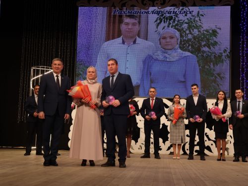 Мөгаллимлек дигән бәхет бар: Районыбызда Укытучы һәм остаз елын йомгакладылар