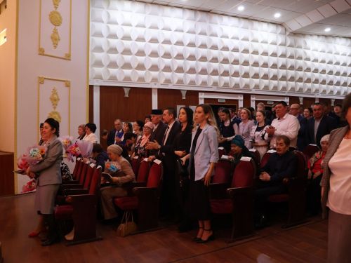 Мөгаллимлек дигән бәхет бар: Районыбызда Укытучы һәм остаз елын йомгакладылар
