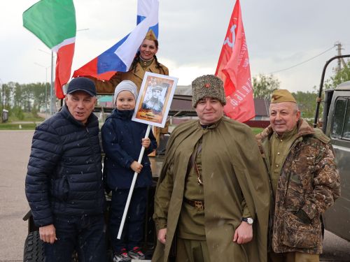 Бөек Җиңүгә 79 ел: Актанышта "Хәтер кайтавазы" бәйрәм тантанасыннан фоторепортаж