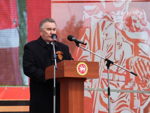 Бөек Җиңүгә 79 ел: Актанышта "Хәтер кайтавазы" бәйрәм тантанасыннан фоторепортаж