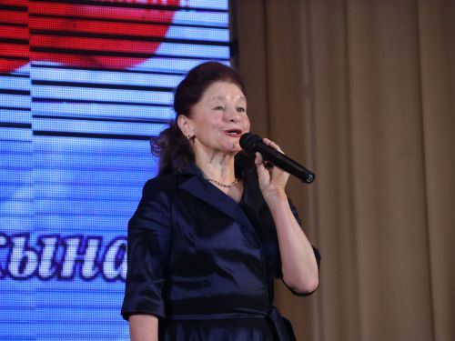 Туган яктан Җиңү хакына: Актаныш җитәкчеләре катнашкан хәйрия концертында 171 мең 200 сум акча җыелды