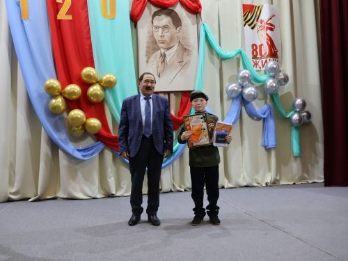 Халкым өчен тугры калырмын: Нур Баян исемендәге иҗат фестивале җиңүчеләре безнең фоторепортажда!