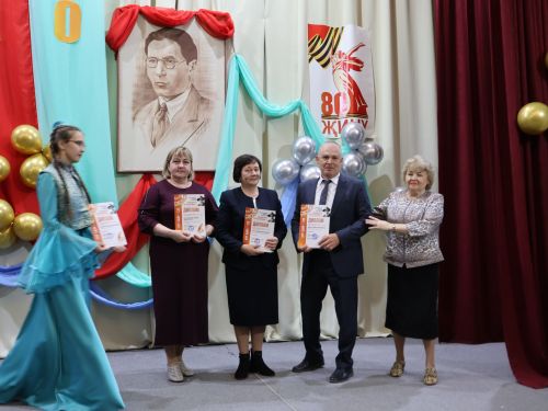 Халкым өчен тугры калырмын: Нур Баян исемендәге иҗат фестивале җиңүчеләре безнең фоторепортажда!