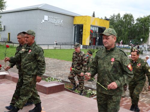Сезнең язмыш — илебез тарихы: Сугышчан хәрәкәтләр ветераннары көненнән безнең фоторепортаж