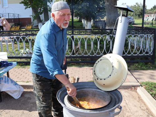 Саумысыз, авылдашлар: Теләкәйдә композиторлар Касыйм Бакиров һәм Рәшит Рәхимов истәлегенә һәйкәлләр ачылды