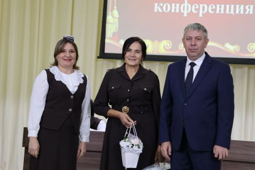 Яңа Әлемдә мәдәният хезмәткәрләре конференциясеннән фоторепортаж
