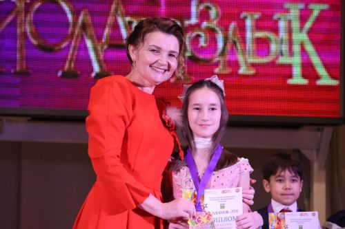 Актаныш күгендә яңа йолдызлар: "Йолдызлык-2026" эстрада фестивале Гала-концертыннан безнең репортаж
