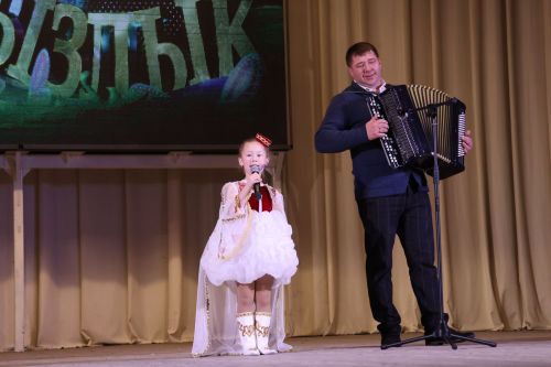 Актаныш күгендә яңа йолдызлар: "Йолдызлык-2026" эстрада фестивале Гала-концертыннан безнең репортаж