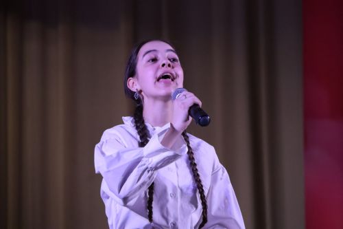 Актаныш күгендә яңа йолдызлар: "Йолдызлык-2026" эстрада фестивале Гала-концертыннан безнең репортаж