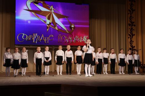 Актаныш күгендә яңа йолдызлар: "Йолдызлык-2026" эстрада фестивале Гала-концертыннан безнең репортаж