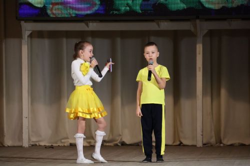 Актаныш күгендә яңа йолдызлар: "Йолдызлык-2026" эстрада фестивале Гала-концертыннан безнең репортаж