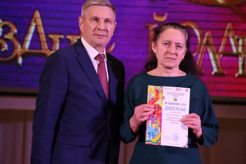 Актаныш күгендә яңа йолдызлар: "Йолдызлык-2026" эстрада фестивале Гала-концертыннан безнең репортаж