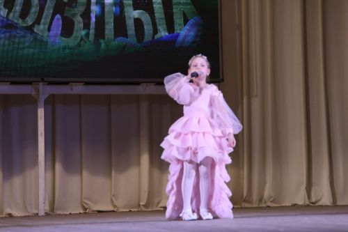 Актаныш күгендә яңа йолдызлар: "Йолдызлык-2026" эстрада фестивале Гала-концертыннан безнең репортаж