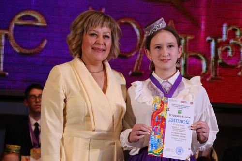 Актаныш күгендә яңа йолдызлар: "Йолдызлык-2026" эстрада фестивале Гала-концертыннан безнең репортаж